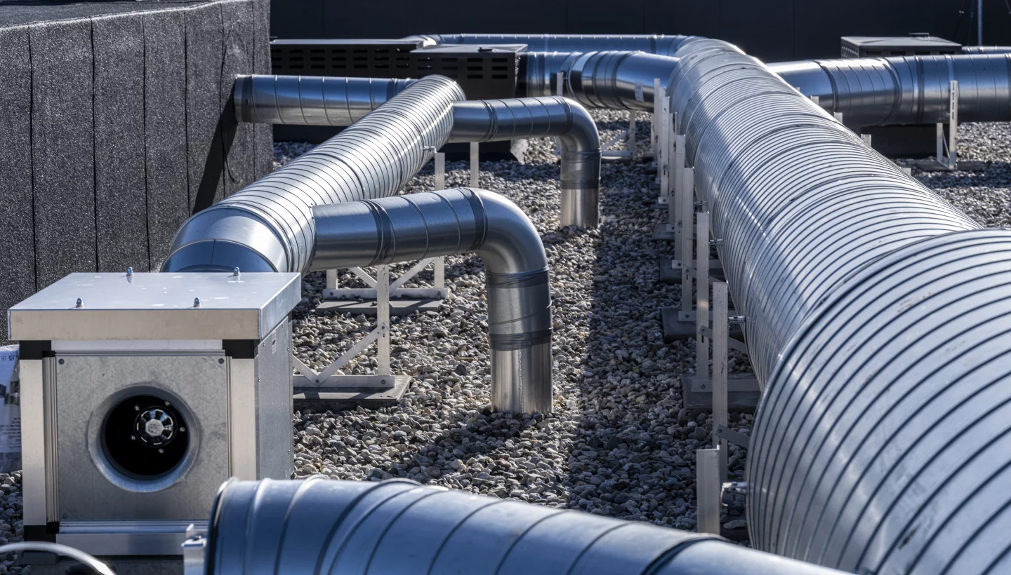 Ventilatiebuizen dak - De Scheg
